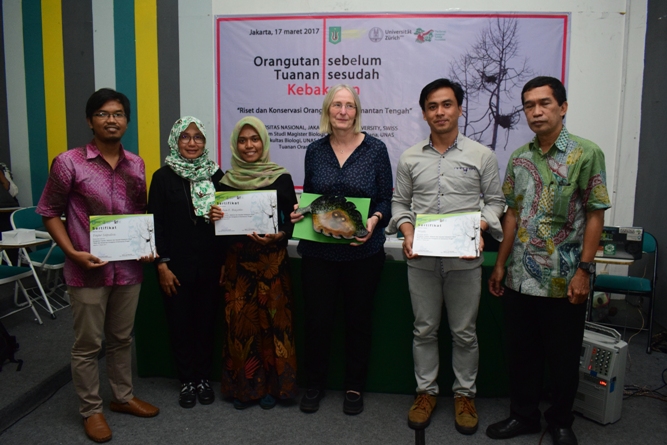 Read more about the article Pusat Riset Primata UNAS bersama Fakultas Biologi Gelar Seminar “Orangutan Tuanan Sebelum Sesudah Kebakaran: Riset dan Konservasi Orangutan di Kalimantan Tengah’’